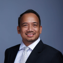 Broker Nelson Portales licensed real estate broker in Palawan