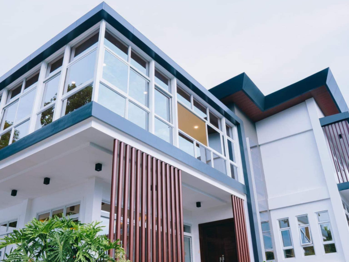 overlooking house for sale Puerto Princesa with mountain view